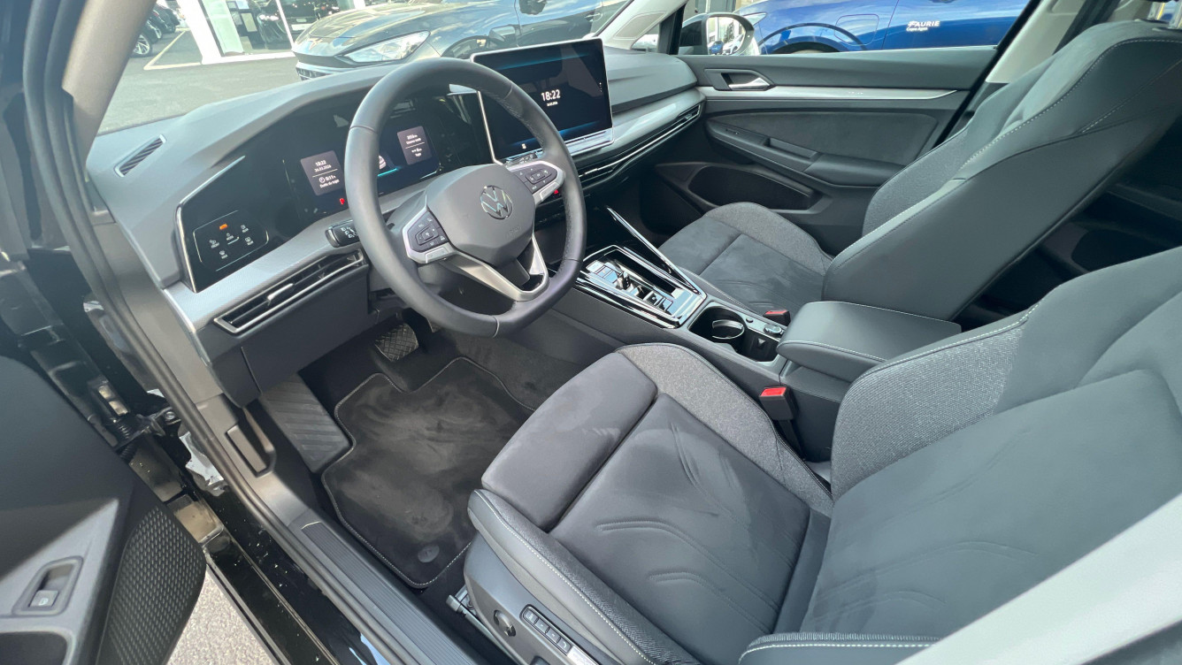 Acheter Volkswagen Golf Golf 1.5 eHybrid 204 DSG6 Style 5p neuf dans les concessions du Groupe Faurie