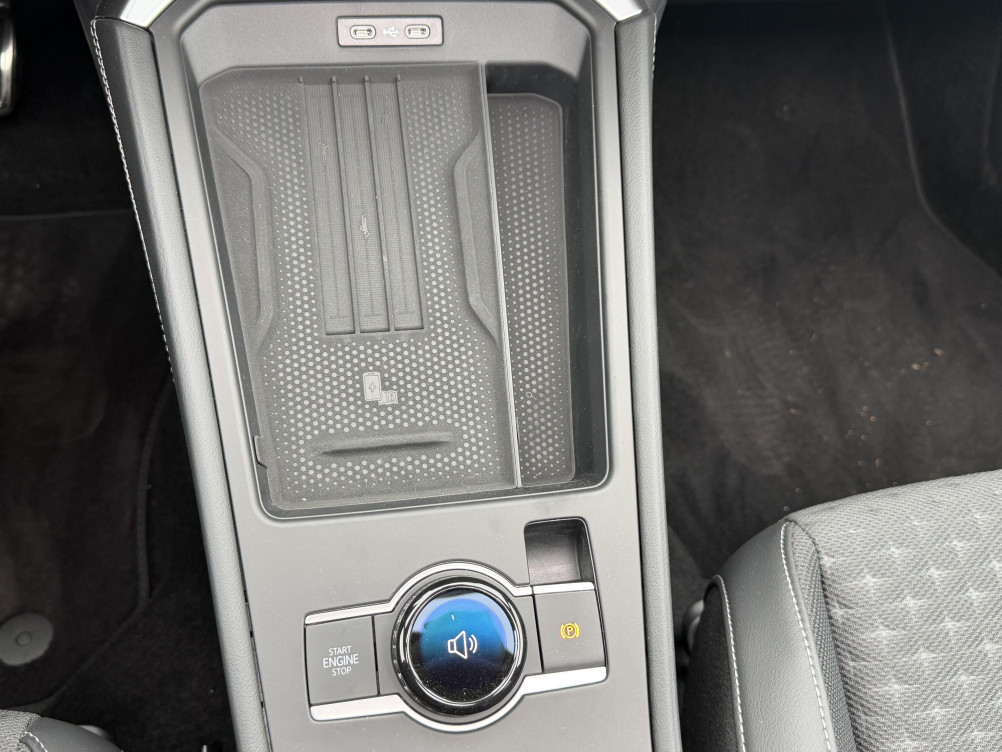 Acheter Volkswagen T-Roc T-Roc 1.5 eTSI EVO2 Hybrid 150 ch DSG7 R-Line 5p neuf dans les concessions du Groupe Faurie