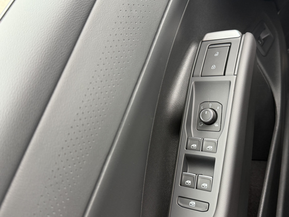 Acheter Volkswagen T-Roc T-Roc 1.5 eTSI EVO2 Hybrid 150 ch DSG7 R-Line 5p neuf dans les concessions du Groupe Faurie