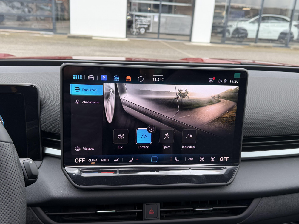 Acheter Volkswagen T-Roc T-Roc 1.5 eTSI EVO2 Hybrid 150 ch DSG7 R-Line 5p neuf dans les concessions du Groupe Faurie