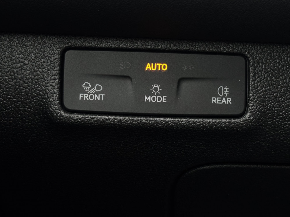 Acheter Volkswagen T-Roc T-Roc 1.5 eTSI EVO2 Hybrid 150 ch DSG7 R-Line 5p neuf dans les concessions du Groupe Faurie