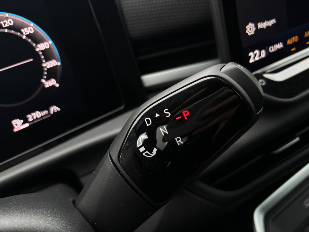 Acheter Volkswagen T-Roc T-Roc 1.5 eTSI EVO2 Hybrid 150 ch DSG7 R-Line 5p neuf dans les concessions du Groupe Faurie