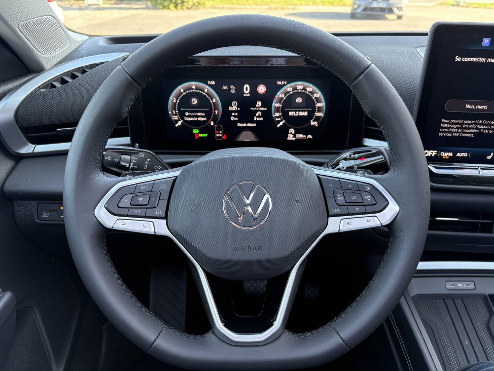 Acheter Volkswagen T-Roc T-Roc 1.5 eTSI EVO2 Hybrid 150 ch DSG7 Style 5p neuf dans les concessions du Groupe Faurie