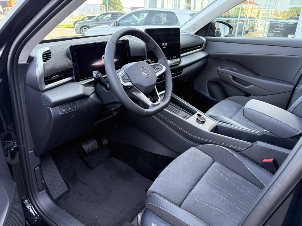 Acheter Volkswagen T-Roc T-Roc 1.5 eTSI EVO2 Hybrid 150 ch DSG7 Style 5p neuf dans les concessions du Groupe Faurie