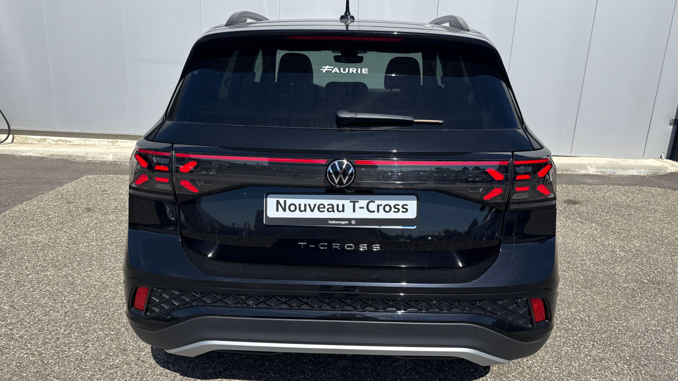 Acheter Volkswagen T-Cross T-Cross 1.5 TSI 150 Start/Stop DSG7 R-Line Edition 5p neuf dans les concessions du Groupe Faurie