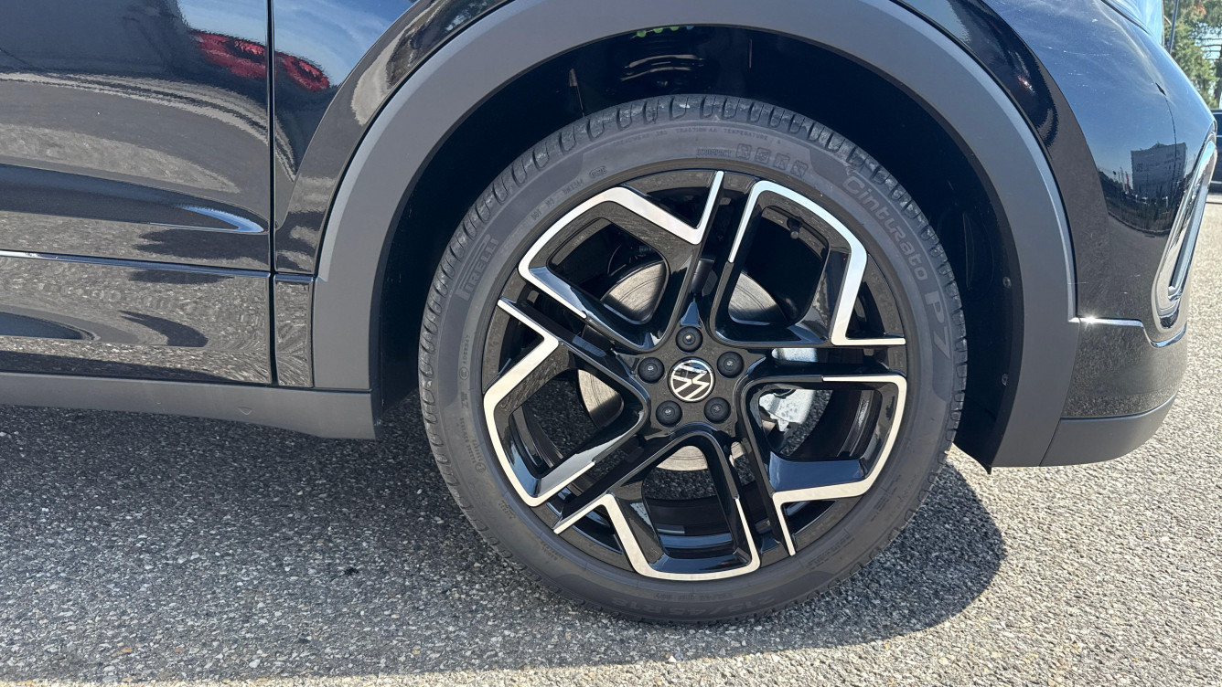 Acheter Volkswagen T-Cross T-Cross 1.5 TSI 150 Start/Stop DSG7 R-Line Edition 5p neuf dans les concessions du Groupe Faurie