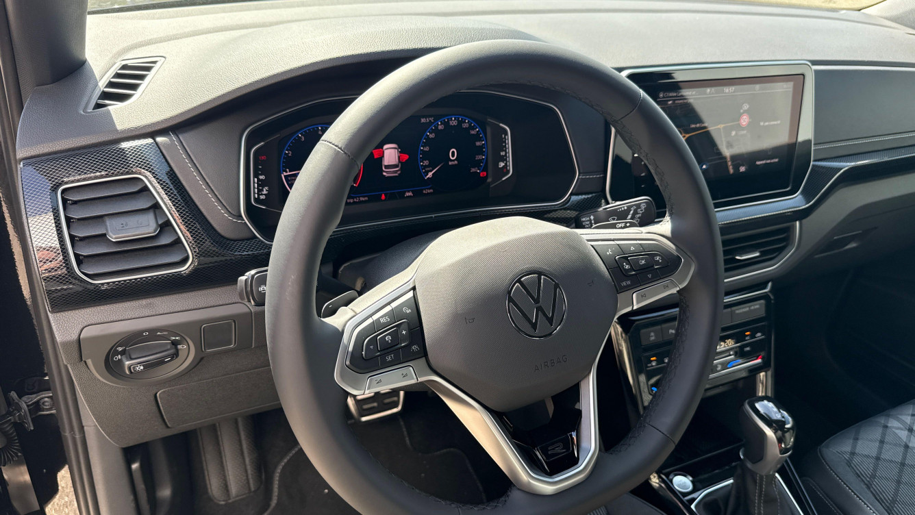 Acheter Volkswagen T-Cross T-Cross 1.5 TSI 150 Start/Stop DSG7 R-Line Edition 5p neuf dans les concessions du Groupe Faurie