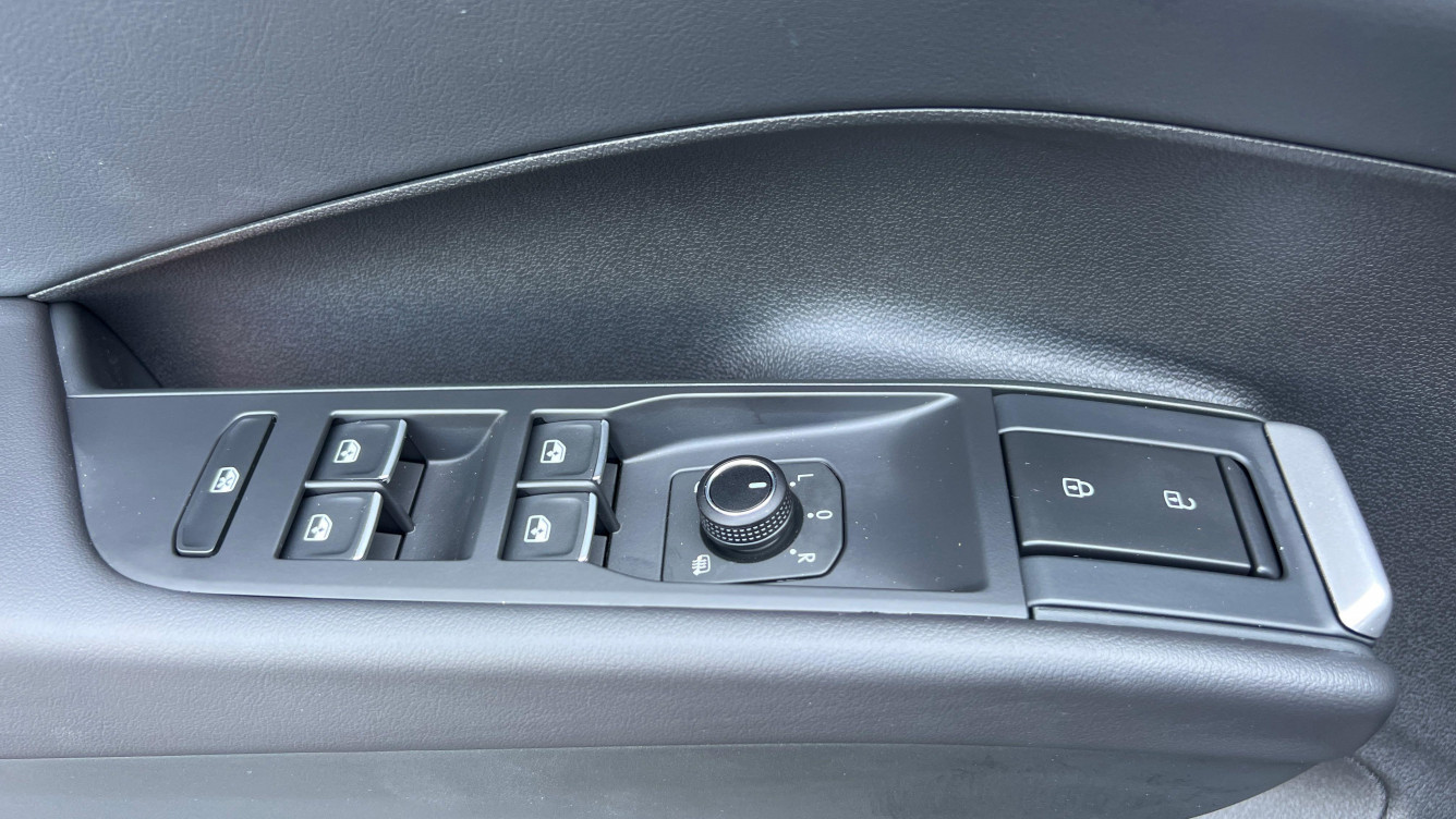 Acheter Volkswagen T-Roc T-Roc 1.5 eTSI EVO2 Hybrid 116 ch DSG7 Style 5p neuf dans les concessions du Groupe Faurie