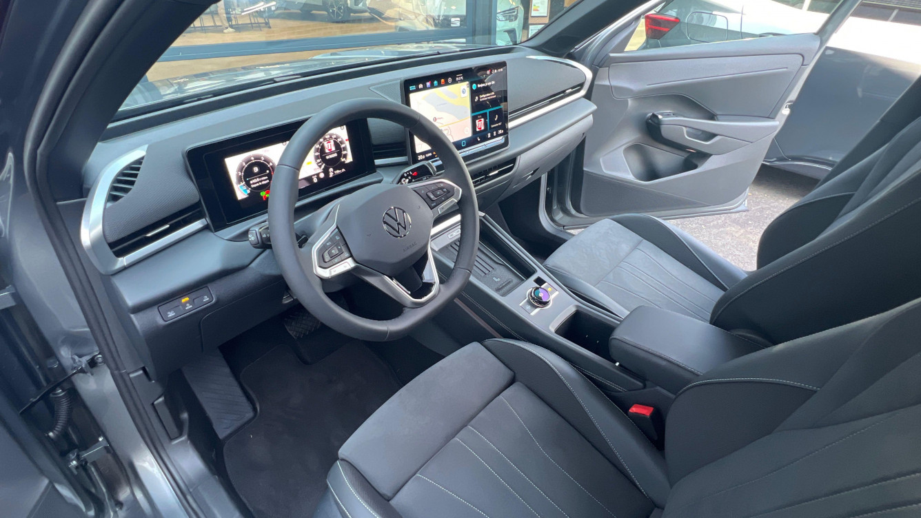 Acheter Volkswagen T-Roc T-Roc 1.5 eTSI EVO2 Hybrid 116 ch DSG7 Style 5p neuf dans les concessions du Groupe Faurie