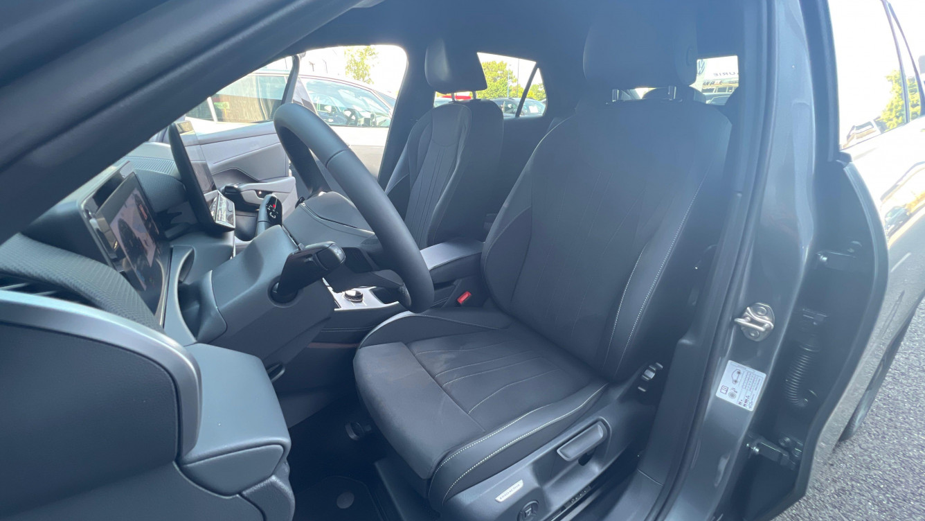 Acheter Volkswagen T-Roc T-Roc 1.5 eTSI EVO2 Hybrid 116 ch DSG7 Style 5p neuf dans les concessions du Groupe Faurie