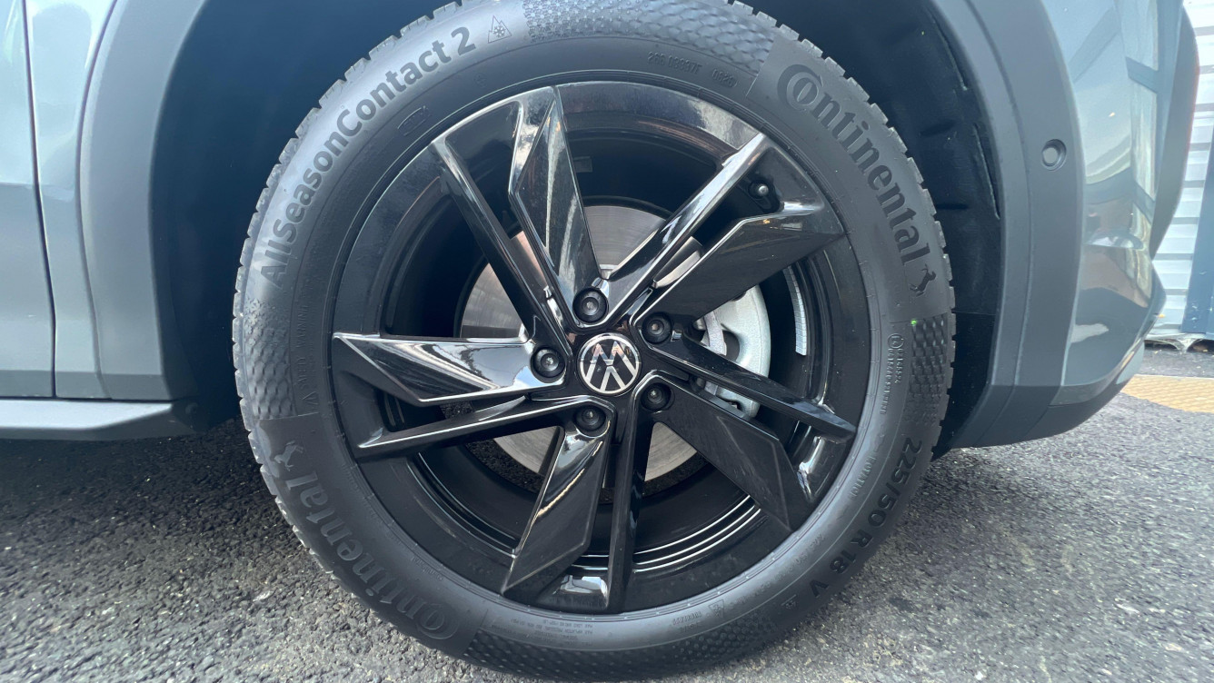 Acheter Volkswagen T-Roc T-Roc 1.5 eTSI EVO2 Hybrid 116 ch DSG7 Style 5p neuf dans les concessions du Groupe Faurie
