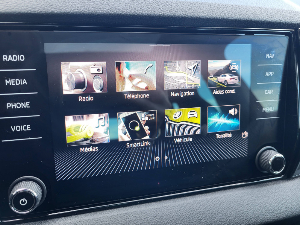 Acheter Skoda Karoq Karoq 1.5 TSI Evo 2 150 ch ACT DSG7 Sportline 5p neuf dans les concessions du Groupe Faurie
