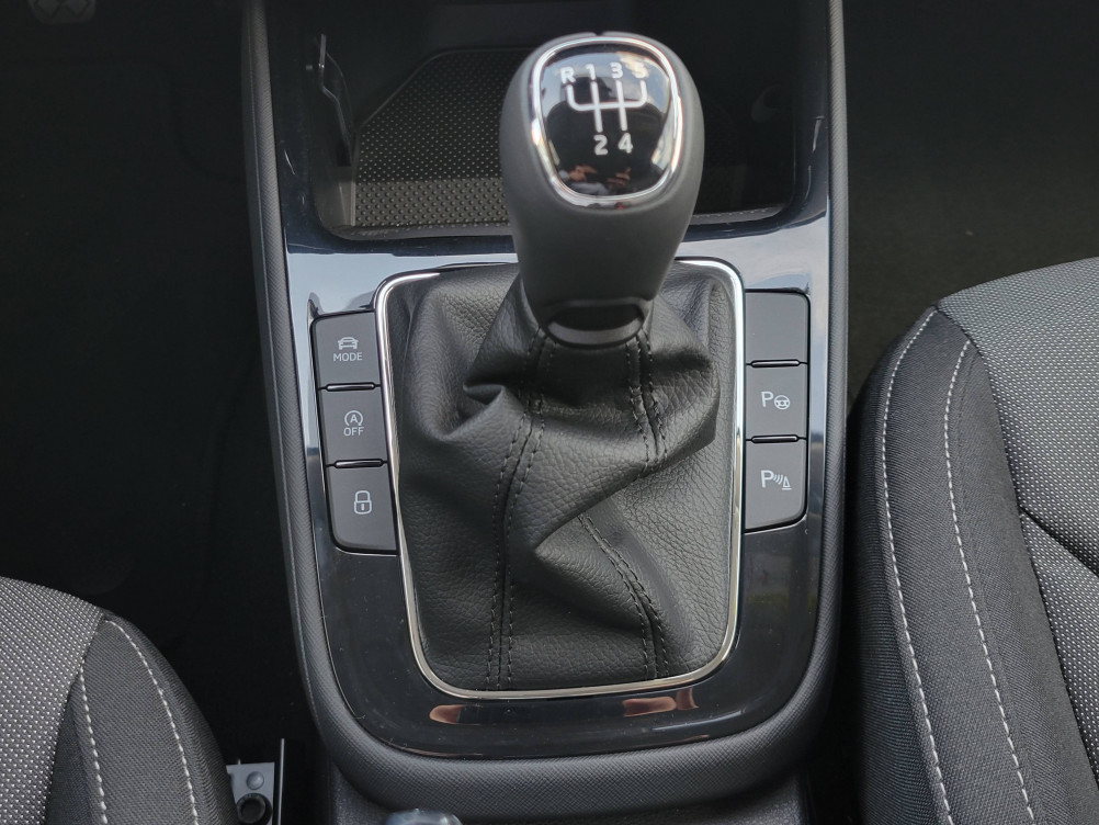 Acheter Skoda Fabia Fabia 1.0 TSI 95 ch EVO 2 BVM5 Selection 5p neuf dans les concessions du Groupe Faurie