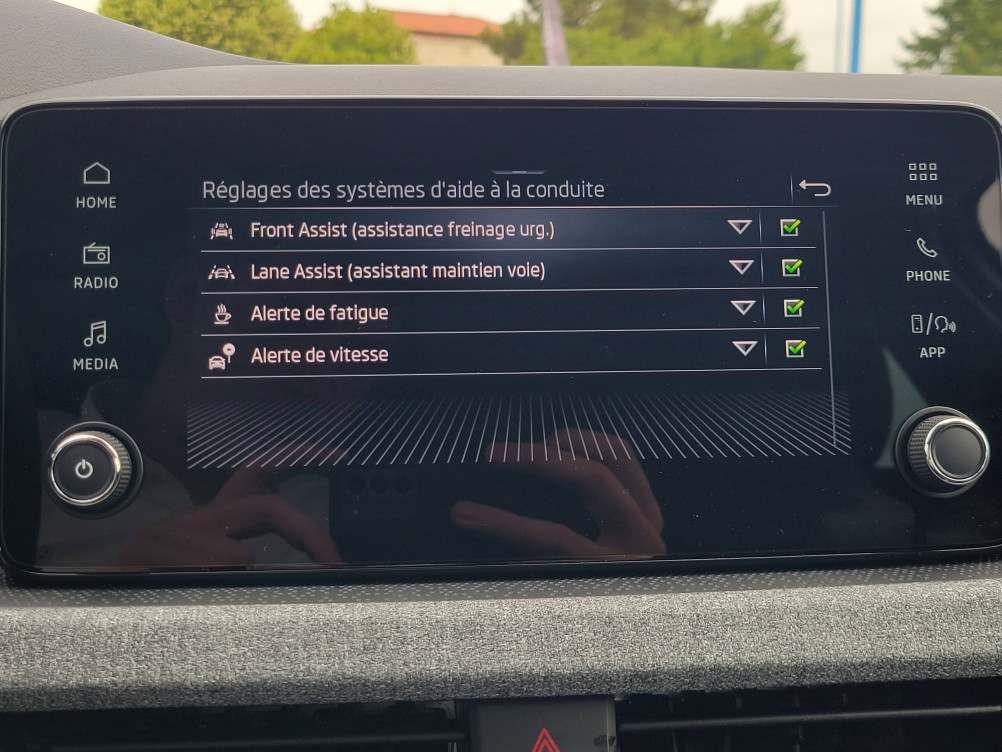 Acheter Skoda Kamiq Kamiq 1.0 TSI Evo 2 116 ch DSG7 Clever Edition 5p neuf dans les concessions du Groupe Faurie