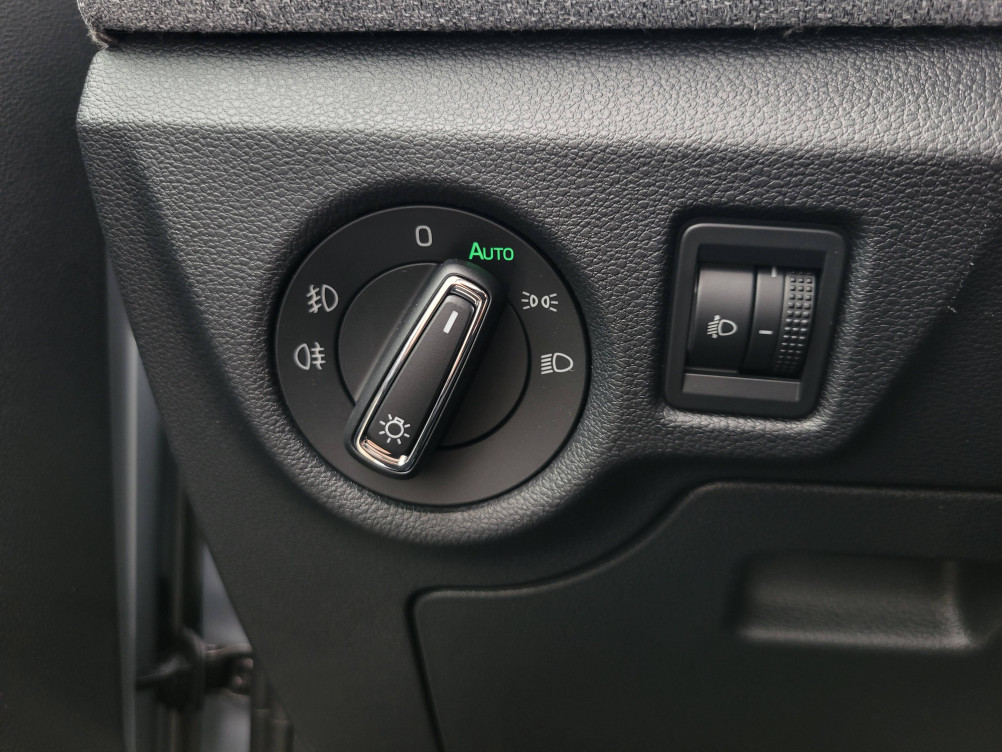 Acheter Skoda Kamiq Kamiq 1.0 TSI Evo 2 116 ch DSG7 Clever Edition 5p neuf dans les concessions du Groupe Faurie