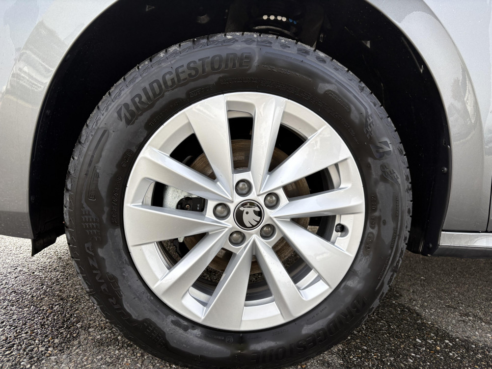 Acheter Skoda Kamiq Kamiq 1.0 TSI Evo 2 95 ch BVM5 Selection 5p neuf dans les concessions du Groupe Faurie