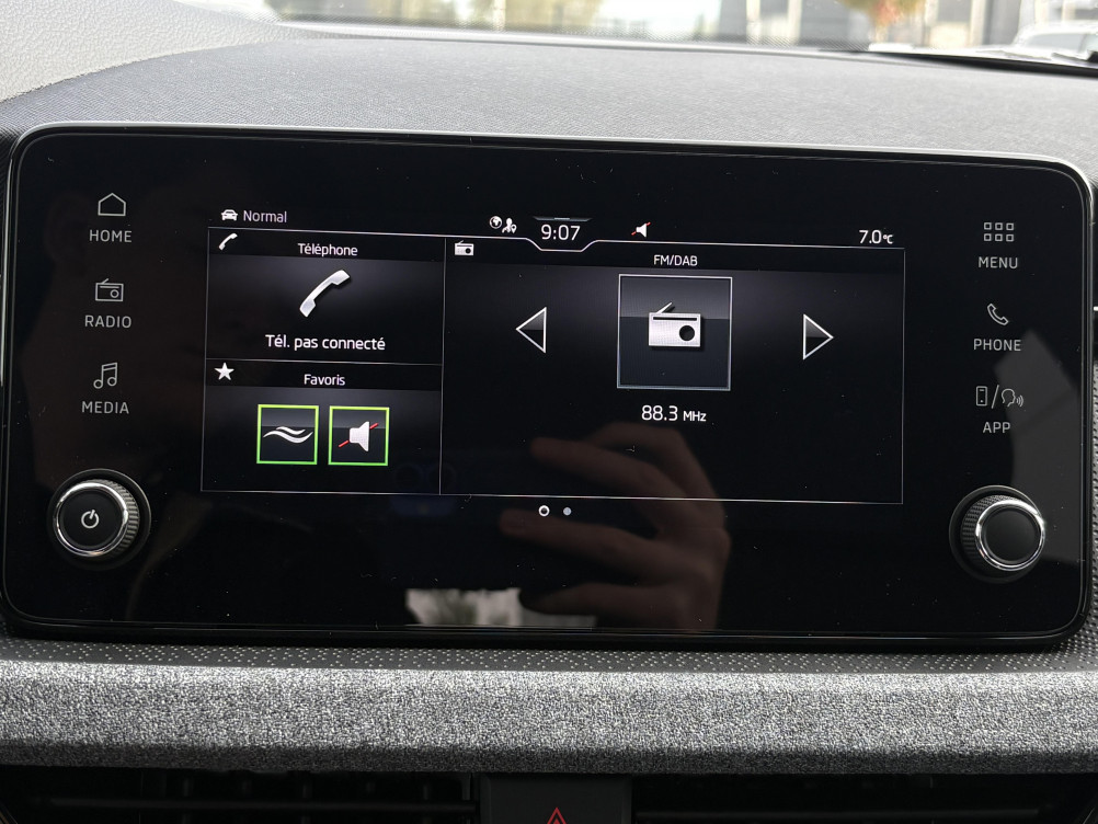 Acheter Skoda Kamiq Kamiq 1.0 TSI Evo 2 95 ch BVM5 Selection 5p neuf dans les concessions du Groupe Faurie