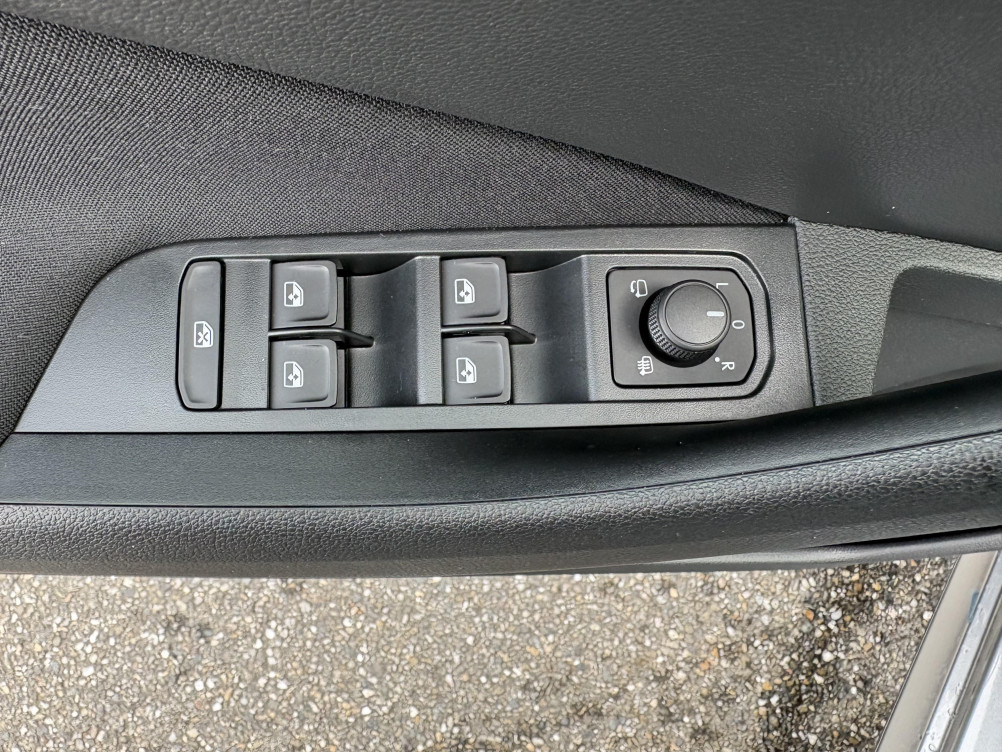 Acheter Skoda Kamiq Kamiq 1.0 TSI Evo 2 95 ch BVM5 Selection 5p neuf dans les concessions du Groupe Faurie