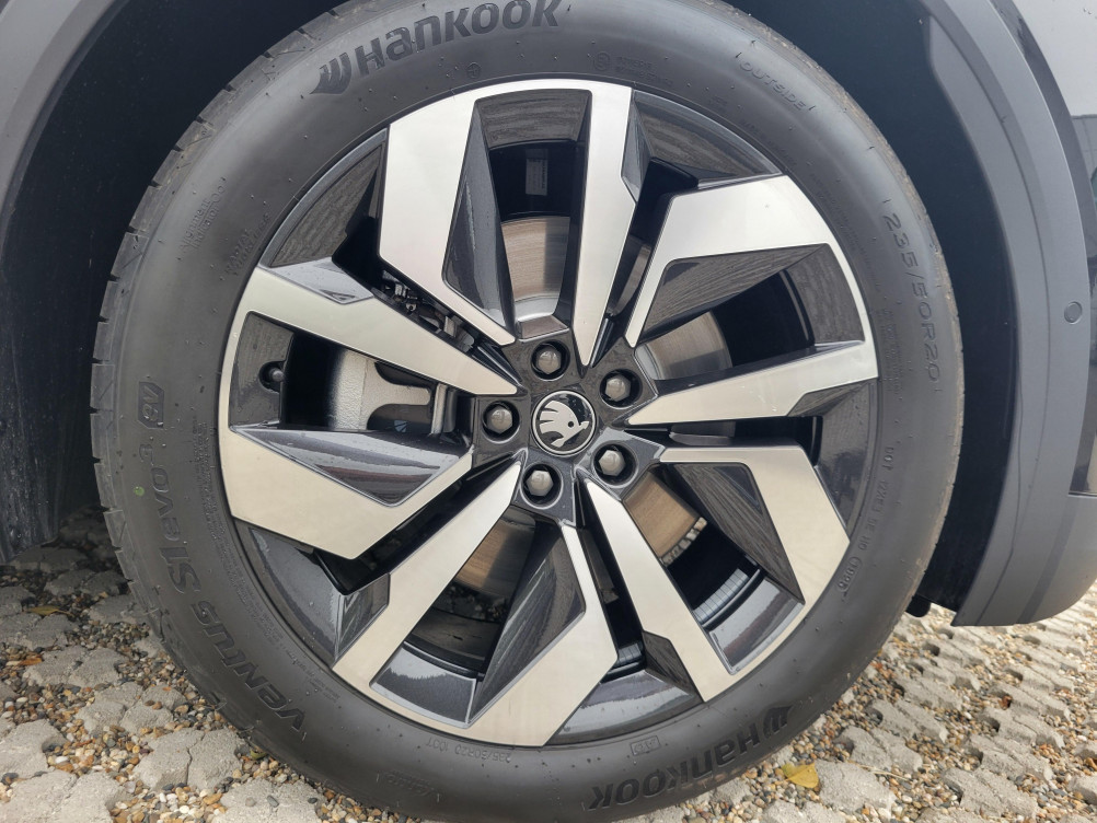 Acheter Skoda Elroq Elroq 286 ch Batterie 85 Sportline 5p neuf dans les concessions du Groupe Faurie