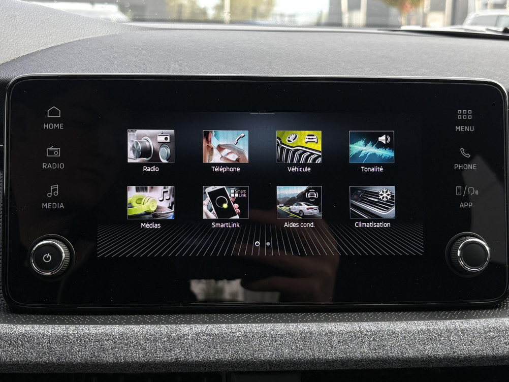 Acheter Skoda Kamiq Kamiq 1.0 TSI Evo 2 95 ch BVM5 Selection 5p neuf dans les concessions du Groupe Faurie