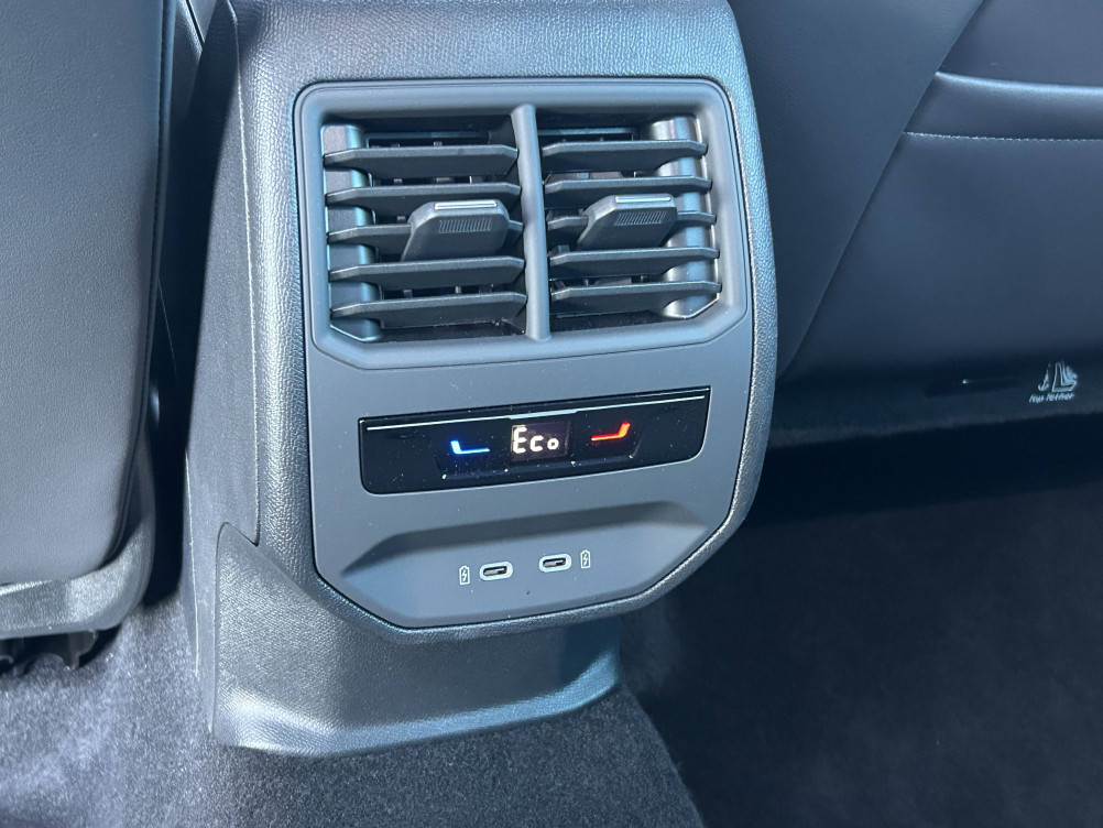 Acheter Cupra Formentor Formentor eHybrid 204 ch DSG6 Midnight Edition 5p neuf dans les concessions du Groupe Faurie