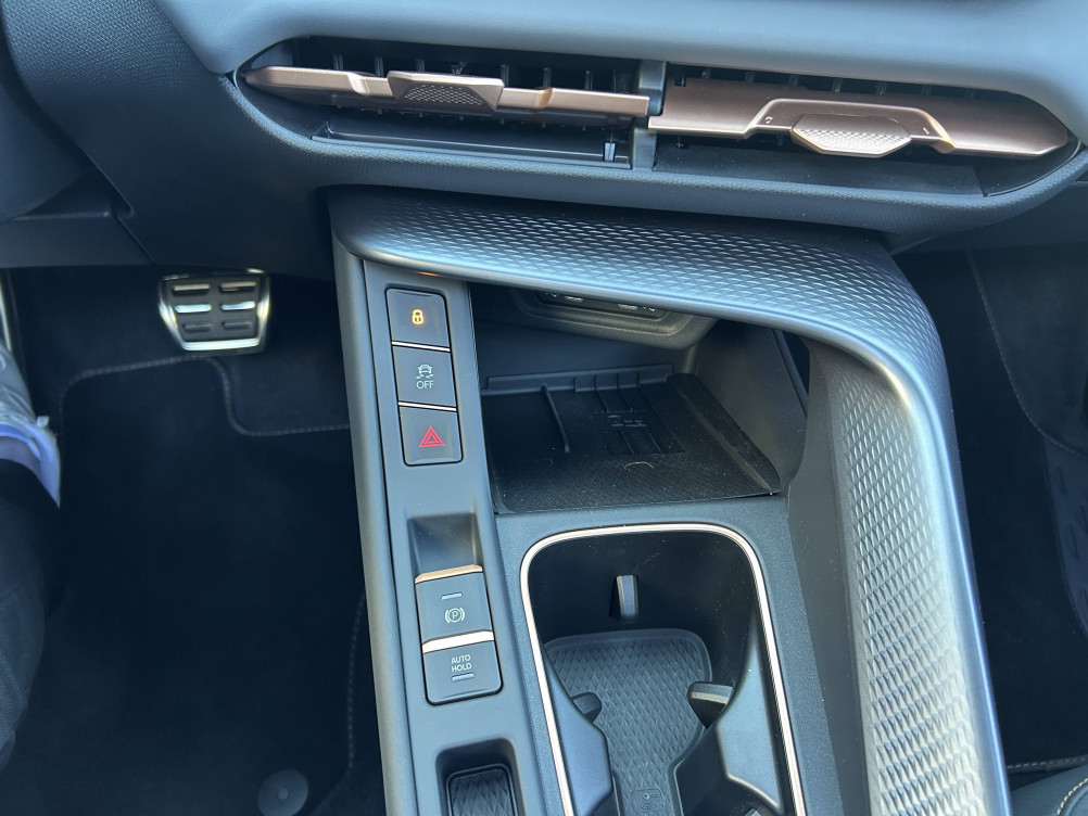 Acheter Cupra Terramar Terramar 1.5 eHybrid 272 ch DSG6 VZ 5p neuf dans les concessions du Groupe Faurie