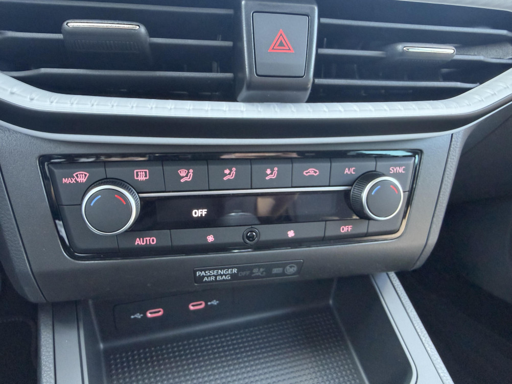 Acheter Seat Ibiza Ibiza 1.0 TSI 95 ch S/S BVM5 Copa 5p neuf dans les concessions du Groupe Faurie