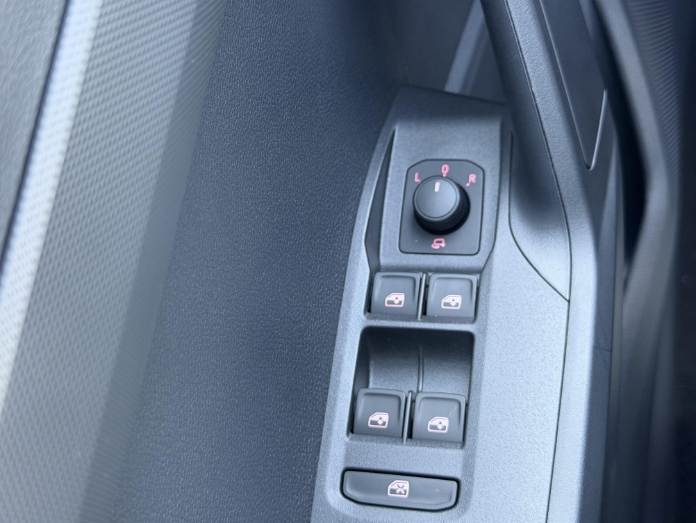 Acheter Seat Ibiza Ibiza 1.0 TSI 95 ch S/S BVM5 Copa 5p neuf dans les concessions du Groupe Faurie