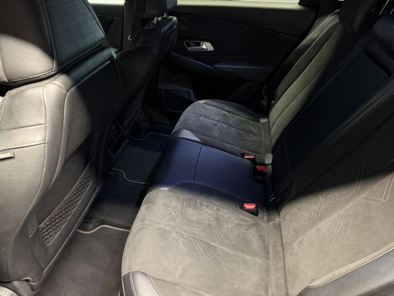 Photo 31 de l'offre de DS DS 7 CROSSBACK  1.6 180 EAT8 Performance Line à 21990€ chez MKP Distribution