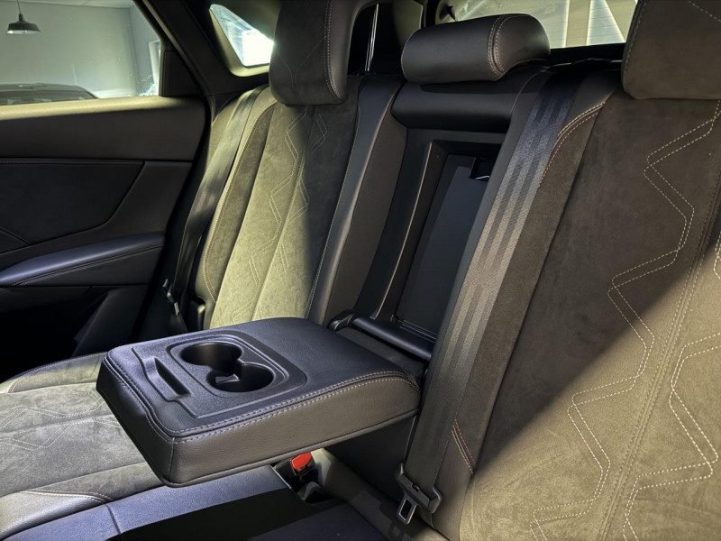 Photo 32 de l'offre de DS DS 7 CROSSBACK  1.6 180 EAT8 Performance Line à 21990€ chez MKP Distribution