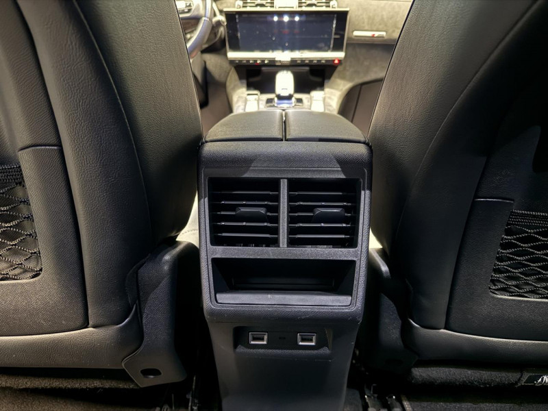 Photo 34 de l'offre de DS DS 7 CROSSBACK  1.6 180 EAT8 Performance Line à 21990€ chez MKP Distribution