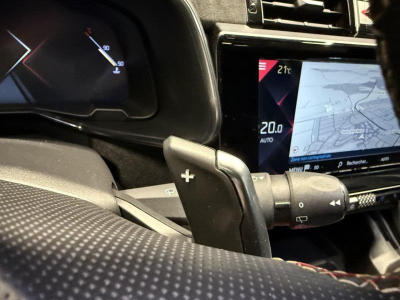 Photo 17 de l'offre de DS DS 7 CROSSBACK  1.6 180 EAT8 Performance Line à 21990€ chez MKP Distribution