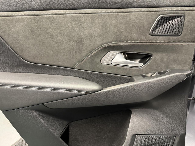 Photo 28 de l'offre de DS DS 7 CROSSBACK  1.6 180 EAT8 Performance Line à 21990€ chez MKP Distribution