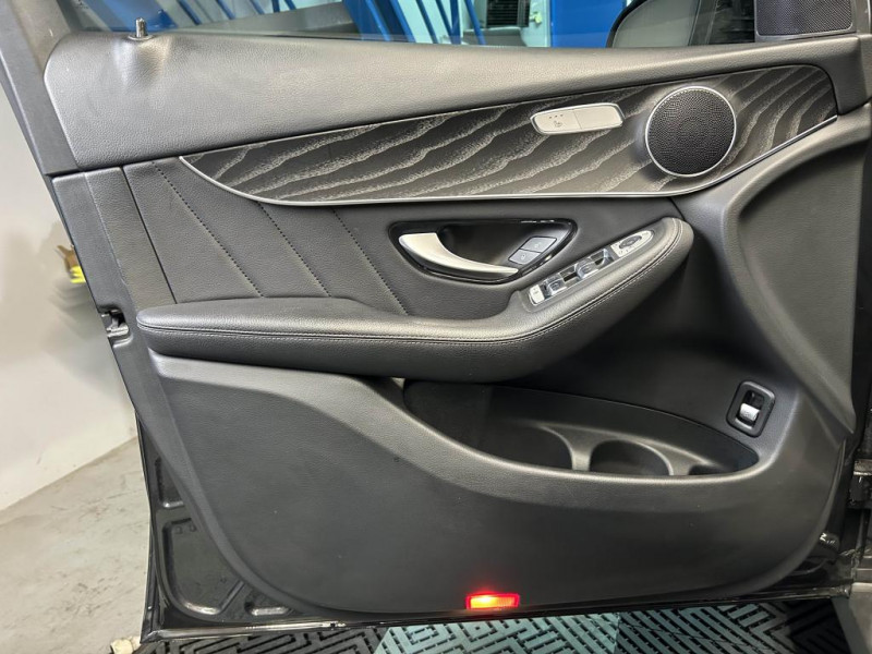 Photo 34 de l'offre de MERCEDES-BENZ GLC 2.0 300 de 306 4Matic AMG Line BVA à 35990€ chez MKP Distribution