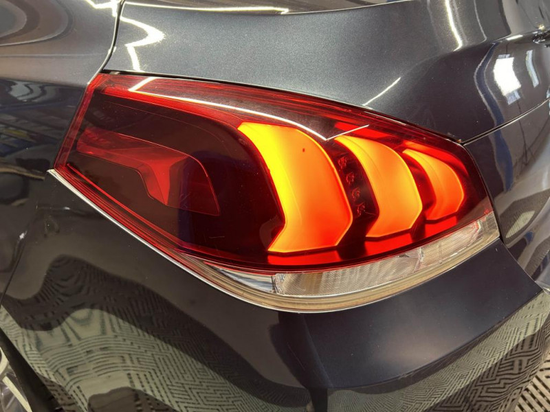 Photo 41 de l'offre de PEUGEOT 508  1.6 BlueHDi 116   Active BVM à 12990€ chez MKP Distribution