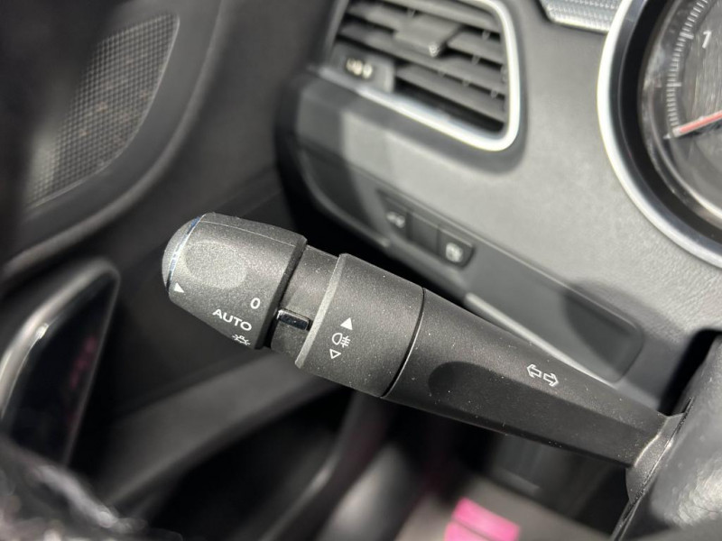 Photo 16 de l'offre de PEUGEOT 508  1.6 BlueHDi 116   Active BVM à 12990€ chez MKP Distribution