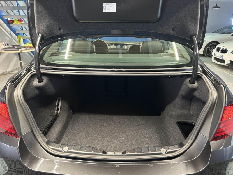 Photo 9 de l'offre de BMW SERIE 5  520ia 2.0 184 LCI Lounge Plus à 19990€ chez MKP Distribution