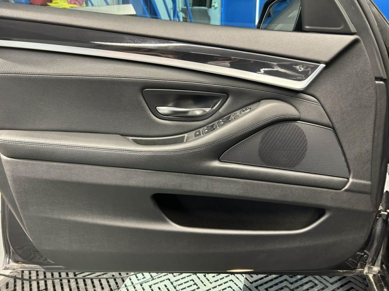 Photo 29 de l'offre de BMW SERIE 5  520ia 2.0 184 LCI Lounge Plus à 19990€ chez MKP Distribution