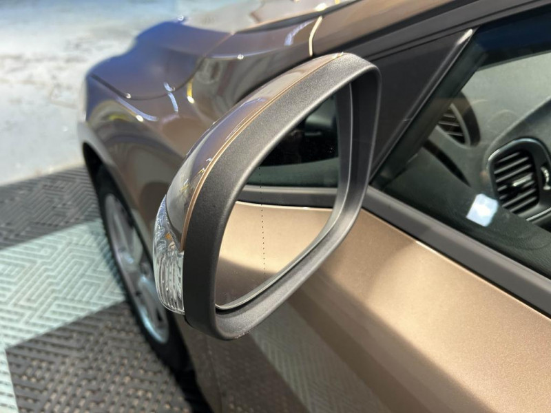 Photo 28 de l'offre de VOLVO V40  T3 1.6 150 Kinetic BVM à 11990€ chez MKP Distribution