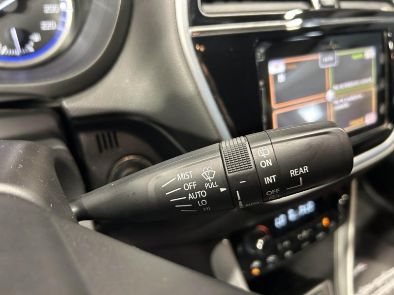 Photo 18 de l'offre de SUZUKI SX4 S-CROSS Phase 2 1.0 Boosterjet 111 Privilège Allgrip 4x4 BVM à 13490€ chez MKP Distribution