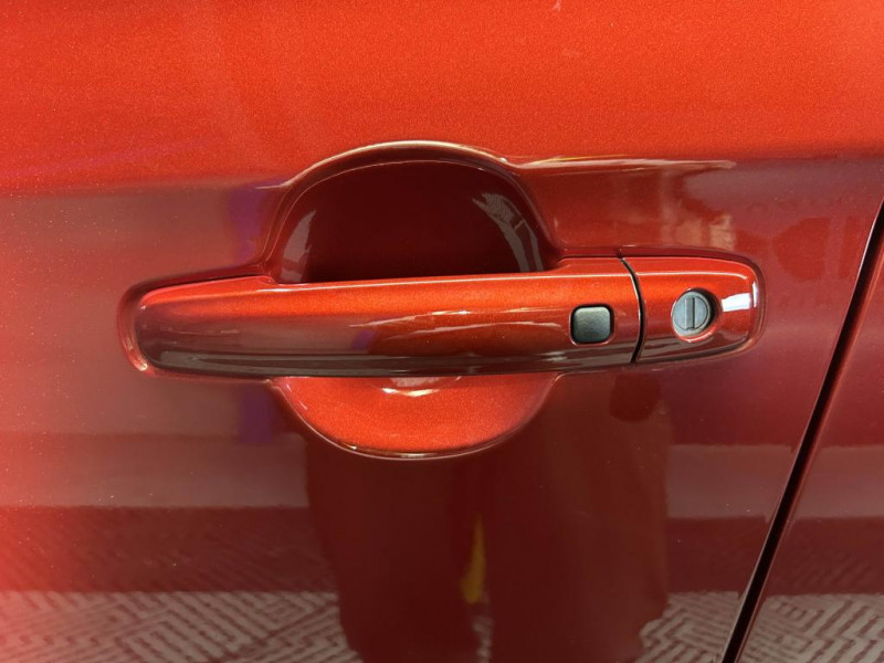 Photo 30 de l'offre de SUZUKI SX4 S-CROSS Phase 2 1.0 Boosterjet 111 Privilège Allgrip 4x4 BVM à 13490€ chez MKP Distribution