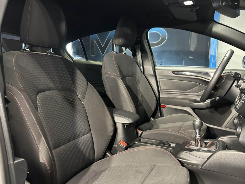 Photo 43 de l'offre de FORD FOCUS 1.0 EcoBoost 125 mHEV ST Line BVM à 16990€ chez MKP Distribution