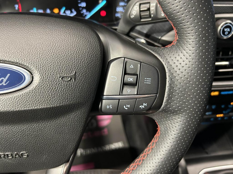 Photo 15 de l'offre de FORD FOCUS 1.0 EcoBoost 125 mHEV ST Line BVM à 16990€ chez MKP Distribution