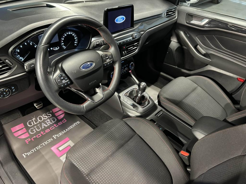 Photo 31 de l'offre de FORD FOCUS 1.0 EcoBoost 125 mHEV ST Line BVM à 16990€ chez MKP Distribution