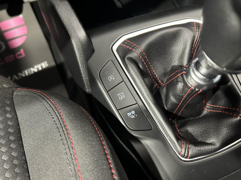 Photo 25 de l'offre de FORD FOCUS 1.0 EcoBoost 125 mHEV ST Line BVM à 16990€ chez MKP Distribution