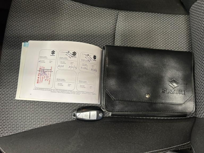 Photo 47 de l'offre de SUZUKI SX4 S-CROSS 1.6 120 PRIVILEGE BVM  à 10990€ chez MKP Distribution