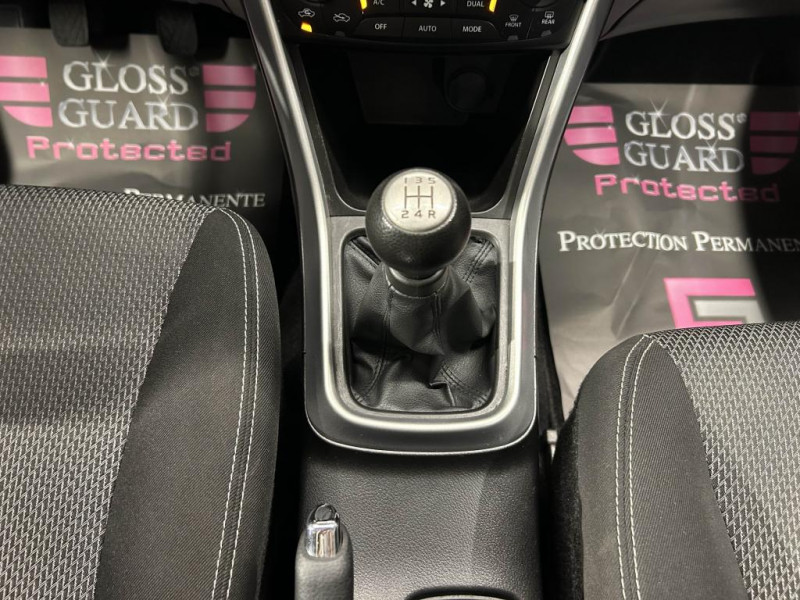 Photo 23 de l'offre de SUZUKI SX4 S-CROSS 1.6 120 PRIVILEGE BVM  à 10990€ chez MKP Distribution