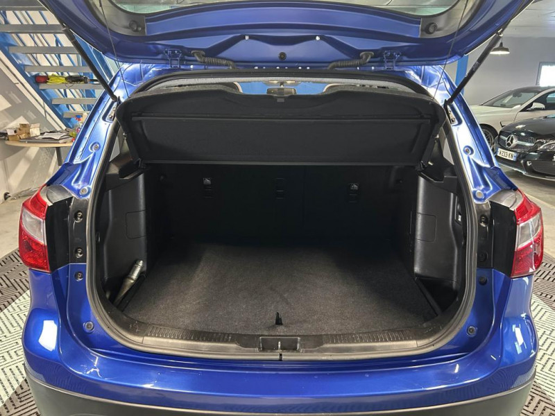 Photo 9 de l'offre de SUZUKI SX4 S-CROSS 1.6 120 PRIVILEGE BVM  à 10990€ chez MKP Distribution