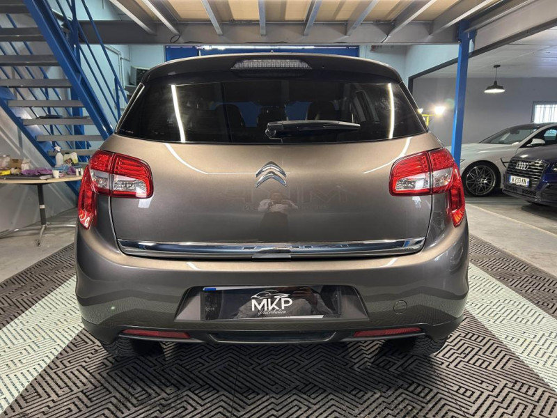 Photo 4 de l'offre de CITROEN C4 AIRCROSS 1.6 i 117 4X2 CONFORT BVM à 8990€ chez MKP Distribution