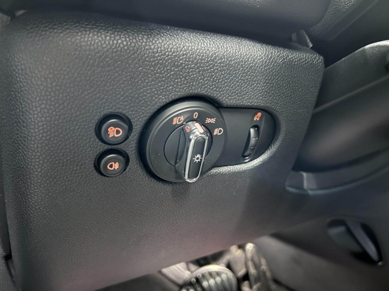 Photo 33 de l'offre de MINI Cabrio 2.0  231 Finition JCW Ultimate BVA à 31990€ chez MKP Distribution